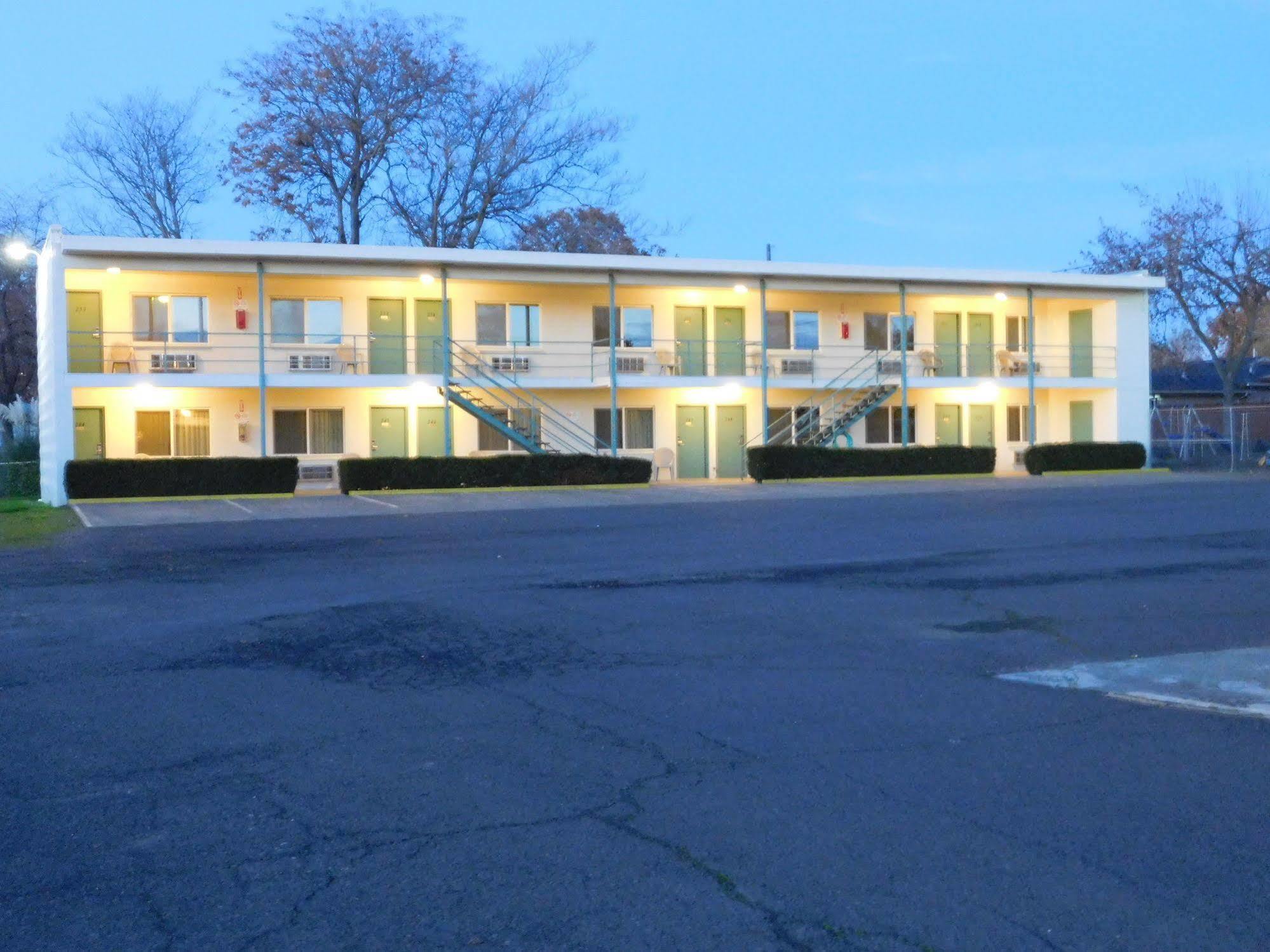 Capri Motel Walla Walla Eksteriør billede
